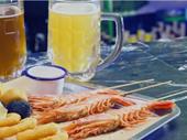 full-service restaurant bar