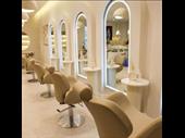 ladies beauty salon a