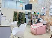 a premier ladies salon