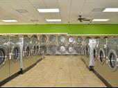 laundromat with semi absentee