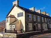 gwynedd pub with rooms