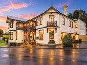 15 room profitable hotel