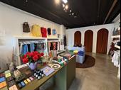 retail boutique established brand