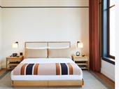 29 rooms with restaurant