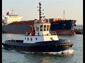 specialty towboat tugboat manufacturer