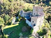 medieval castle casentino tuscany