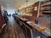 popular bar kitchen live