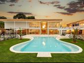 luxury boutique hotel for
