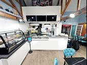 full a3 café for