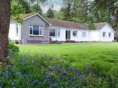 auchendinny guest house for