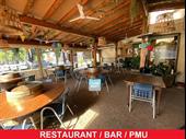 restaurant bar pmu with