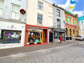 retail high street restaurant