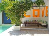 established caribbean hostel puerto