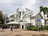 operating apart-hotel with restaurant