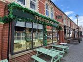 the birdcage bar kitchen