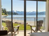 beachfront hotel on vancouver