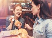 popular established burger restaurant