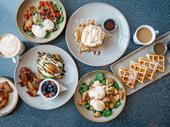 popular locals cafe no
