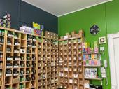 established vape shop 12