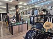 popular women's fashion boutique