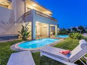 operating 5-star beachfront boutique