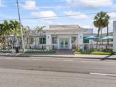 best restaurant location on