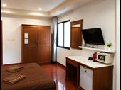 11-room licensed guesthouse business