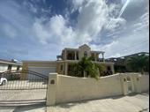 6-bed apartment block investment