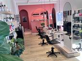 hairdressing salon located the