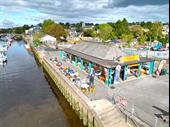 stunning fully refurbished waterside