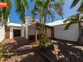 187 sq m premises