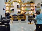 fully equipped ladies salon