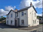 freehold pubs oldham for