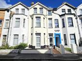 well-presented centrally-located b& b