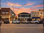 exceptional turnkey restaurant bar-historic