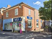 easy-to-run devon coastal cafe
